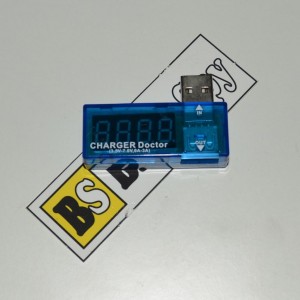 Digitální USB měřič napětí a proudu