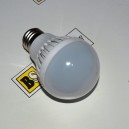 LED žárovka E27 230 V 7 W LED 5730 SMD warm white (3000 - 3500 K)